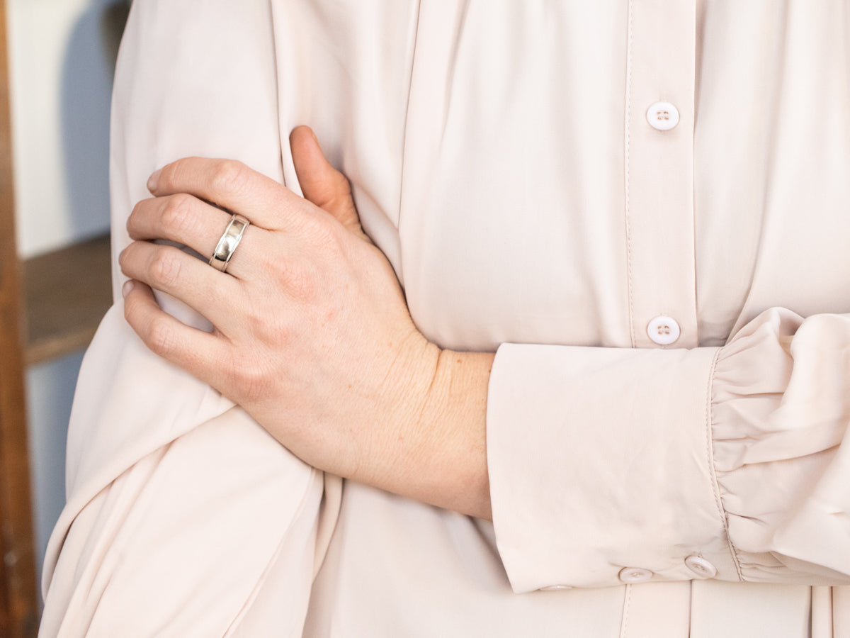 Heavy Unisex Platinum Band