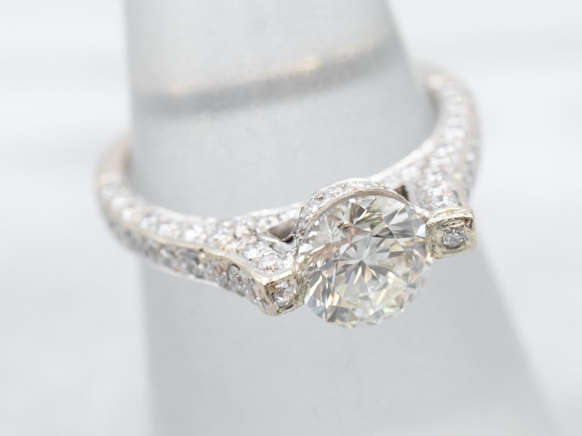 Stunning 18K White Gold Diamond Engagement Ring