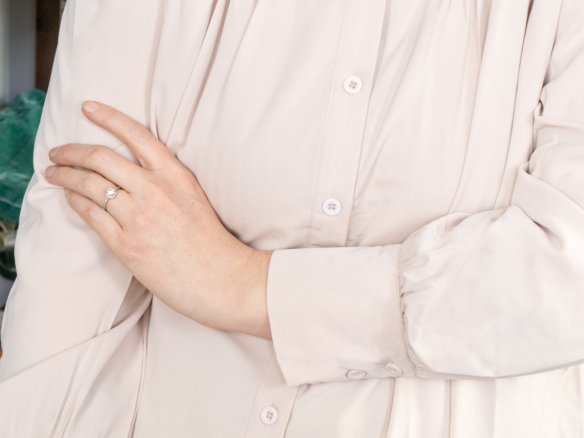 Stunning Halo 14K White Gold Diamond Engagement Ring