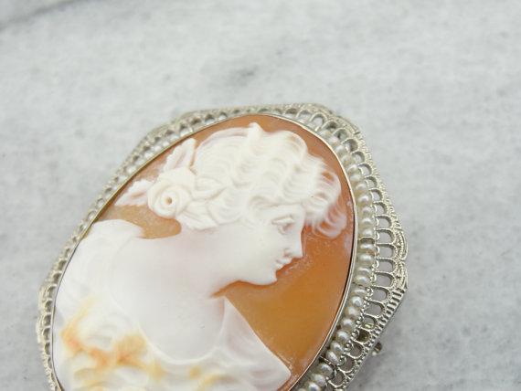 14K White Gold and Fine Shell Cameo, Antique Pin