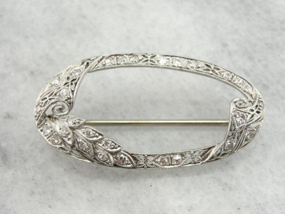 Edwardian Platinum Bar Pin with Fine Diamonds
