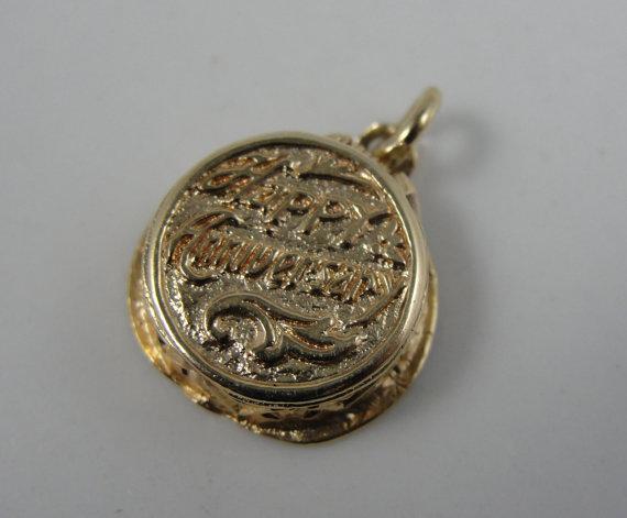 Vintage Anniversary Cake Gold Charm