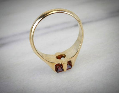 Red Square Garnet e Men's or Ladies Vintage Ring, Retro Era