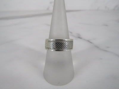 Tiny Diamond And Rope Etched Silver Band Ring