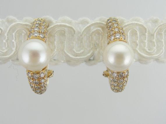 Diamonds and Mabe Pearl Earrings in Fine Gold