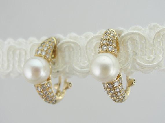 Diamonds and Mabe Pearl Earrings in Fine Gold