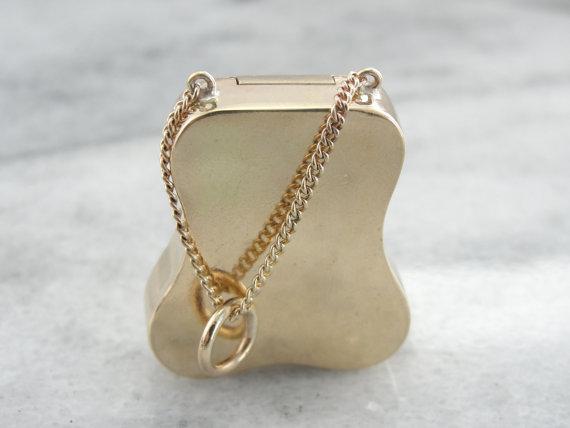 Fine Gold Engraved Purse Locket or Pendant