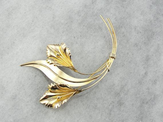 Sweeping Double Floral Yellow Gold Brooch