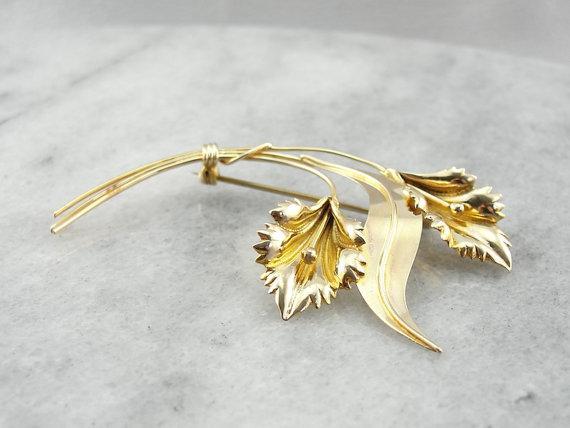 Sweeping Double Floral Yellow Gold Brooch