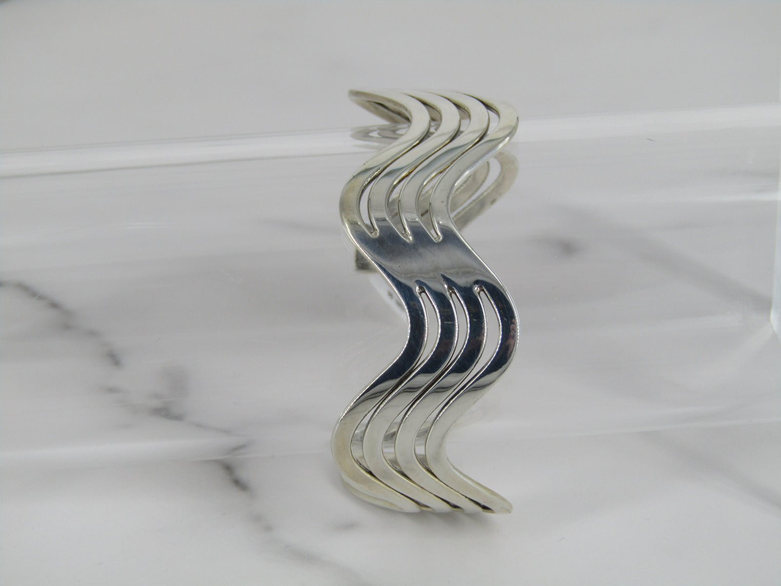 Wavy Frame Cuff Bracelet with Open Work