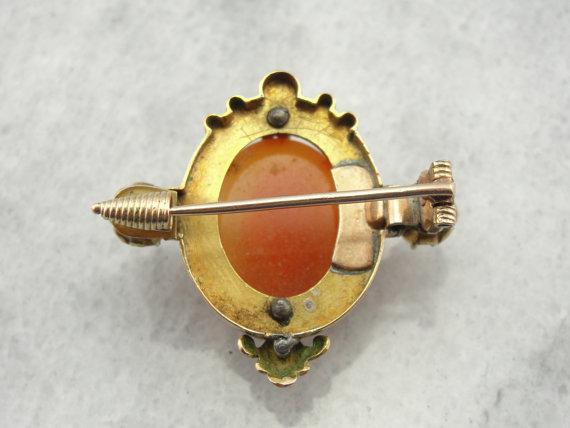 Antique 14 Karat Gold and Sardonyx Cameo Brooch
