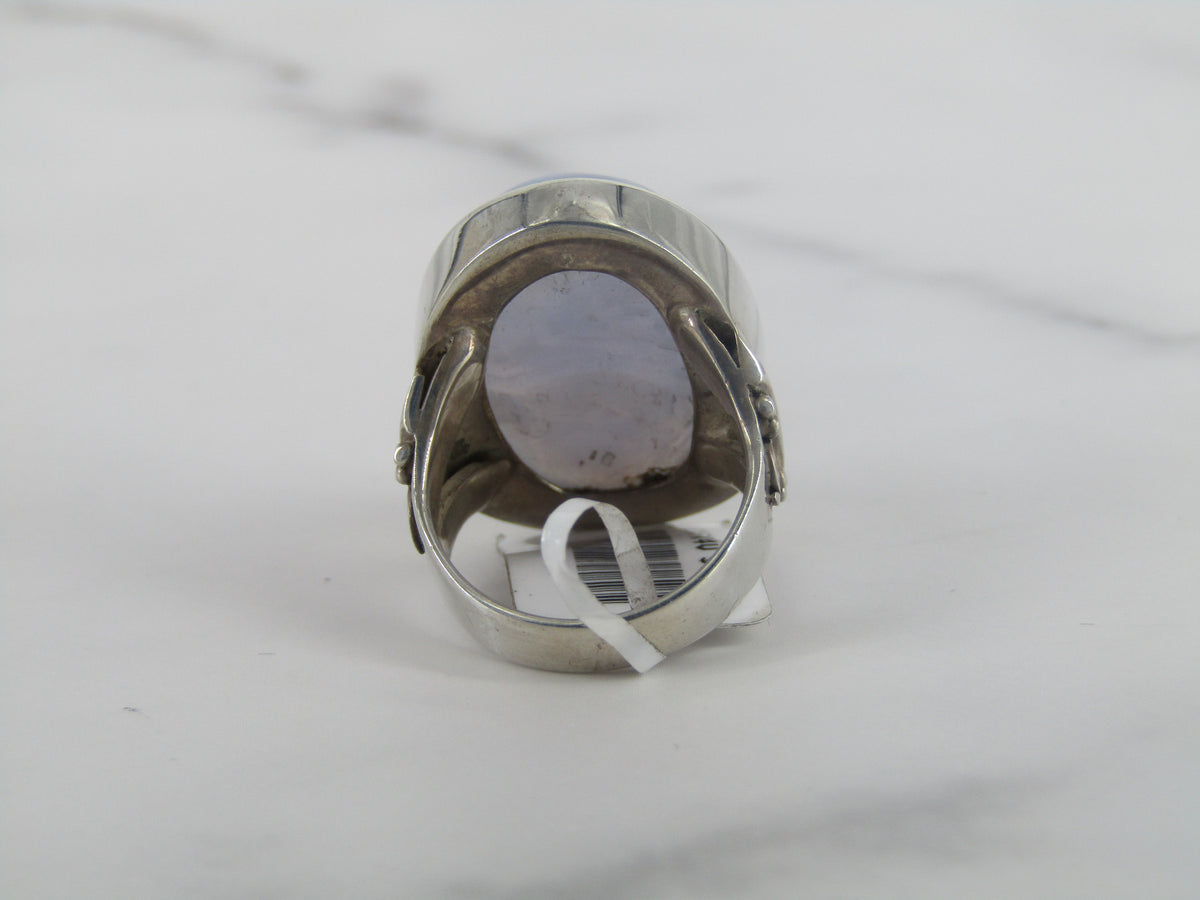 Anillo de ágata de encaje ovalado de plata