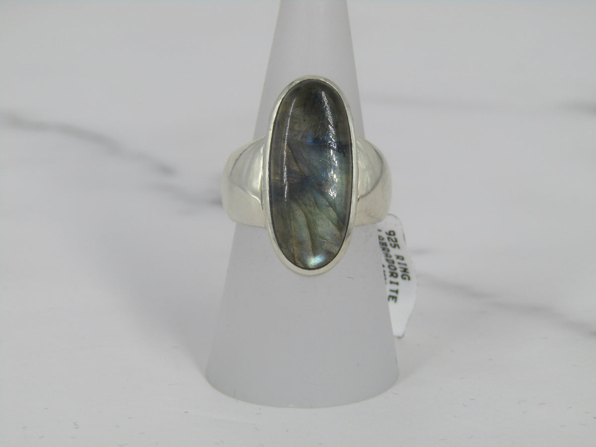 Bezel Set Silver Labradorite Band Ring