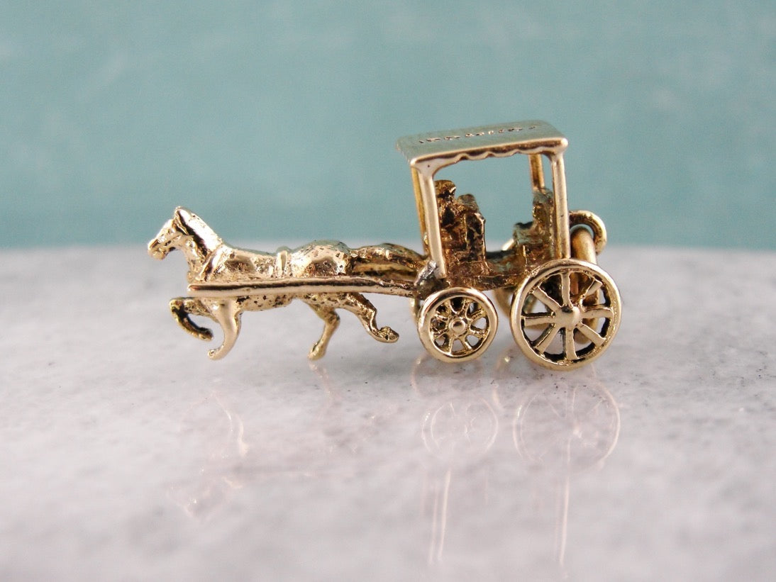 Bermuda Horse Cart Charm