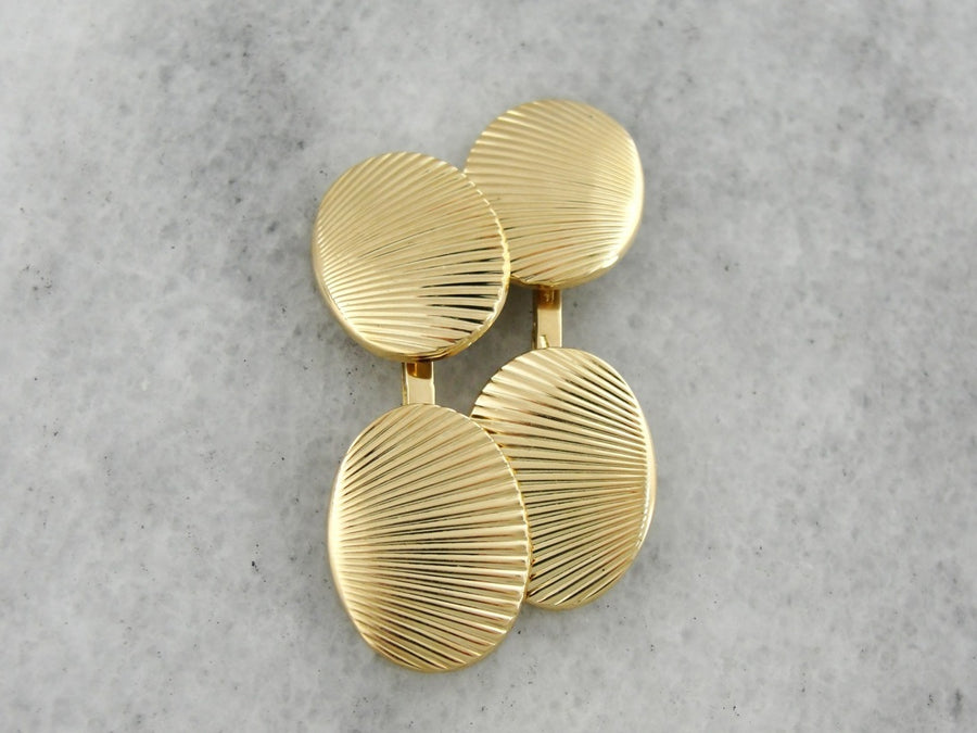 Vintage Seashell Oval Heavy Yellow Gold Cufflinks for a Man or Woman