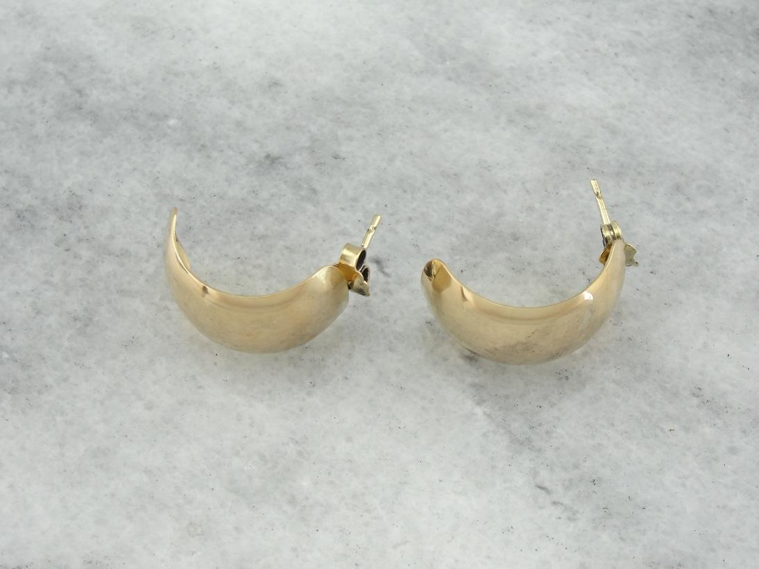 Semi Hoop Earrings in Polished Yellow Gold