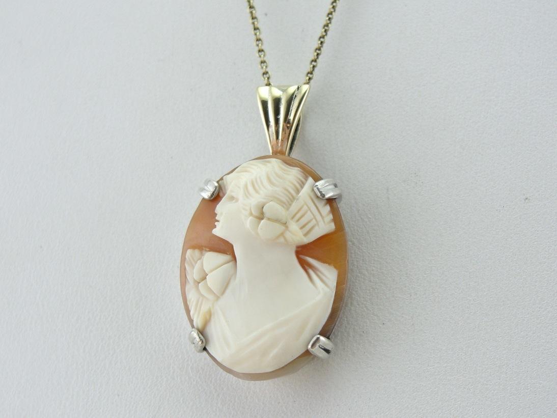 Classic Oval Cameo Pendant in Sterling and Gold