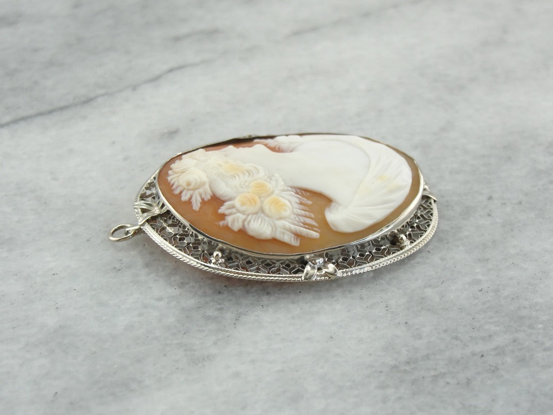 Vintage Cameo Pendant in Filigree Frame