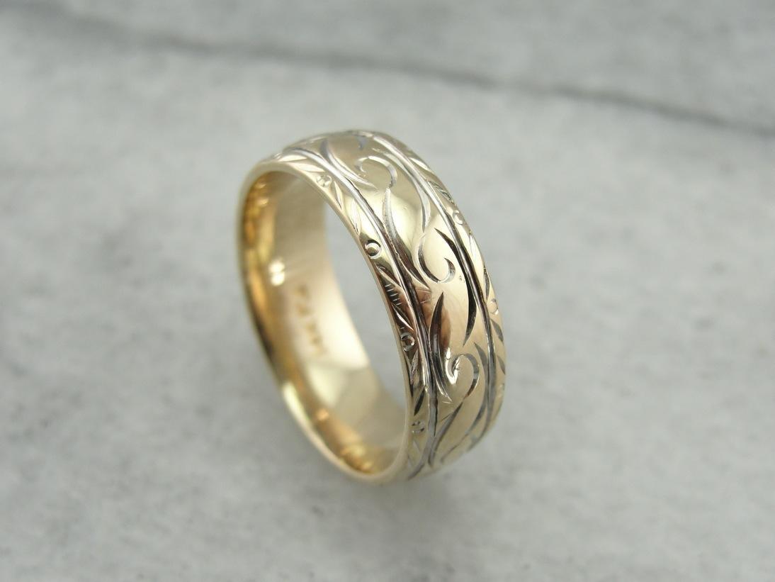Beautifully Etched Vintage Wedding Band