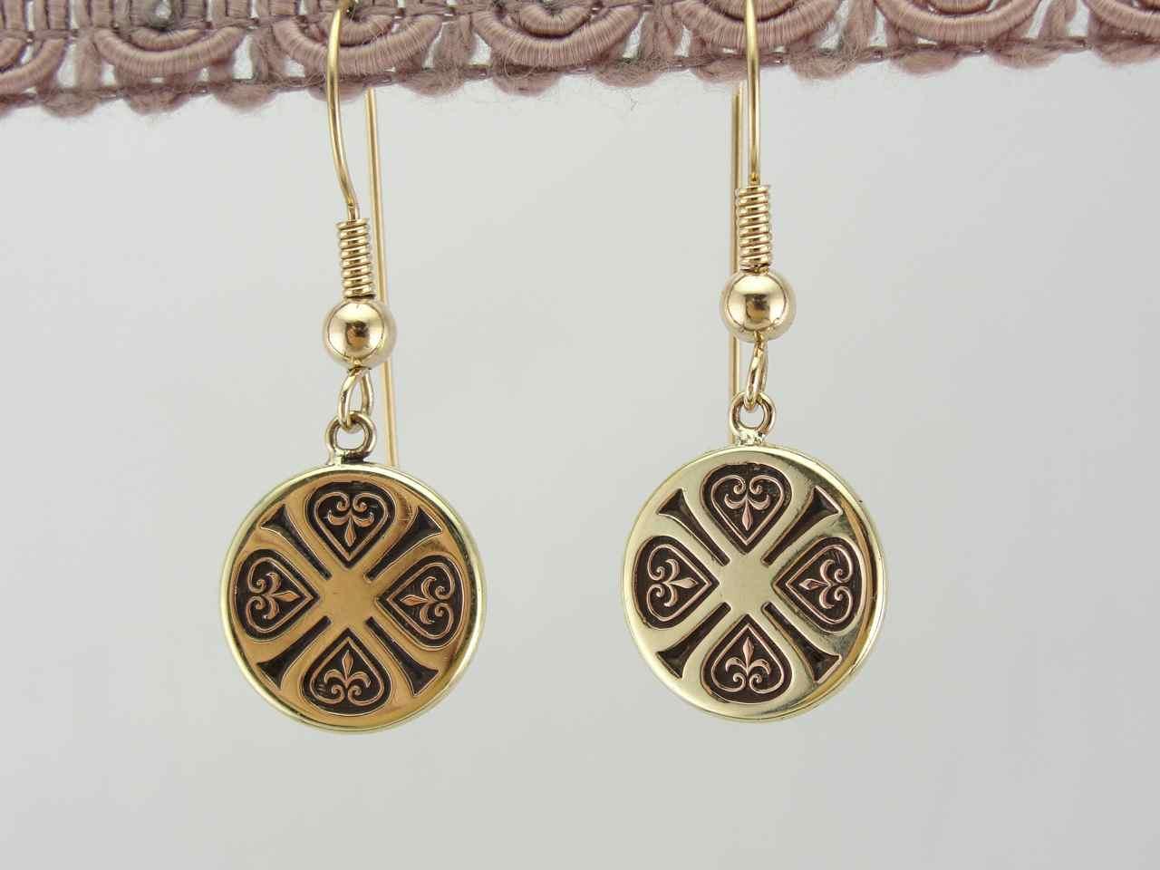 Vintage Fleur De Lis Drop Earrings in Yellow Gold