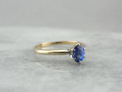 Classic Sapphire Solitaire Engagement Ring in Yellow Gold, Benchmark Quality Gemstone