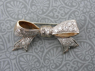 Sweet Vintage Diamond Studded Bow Brooch