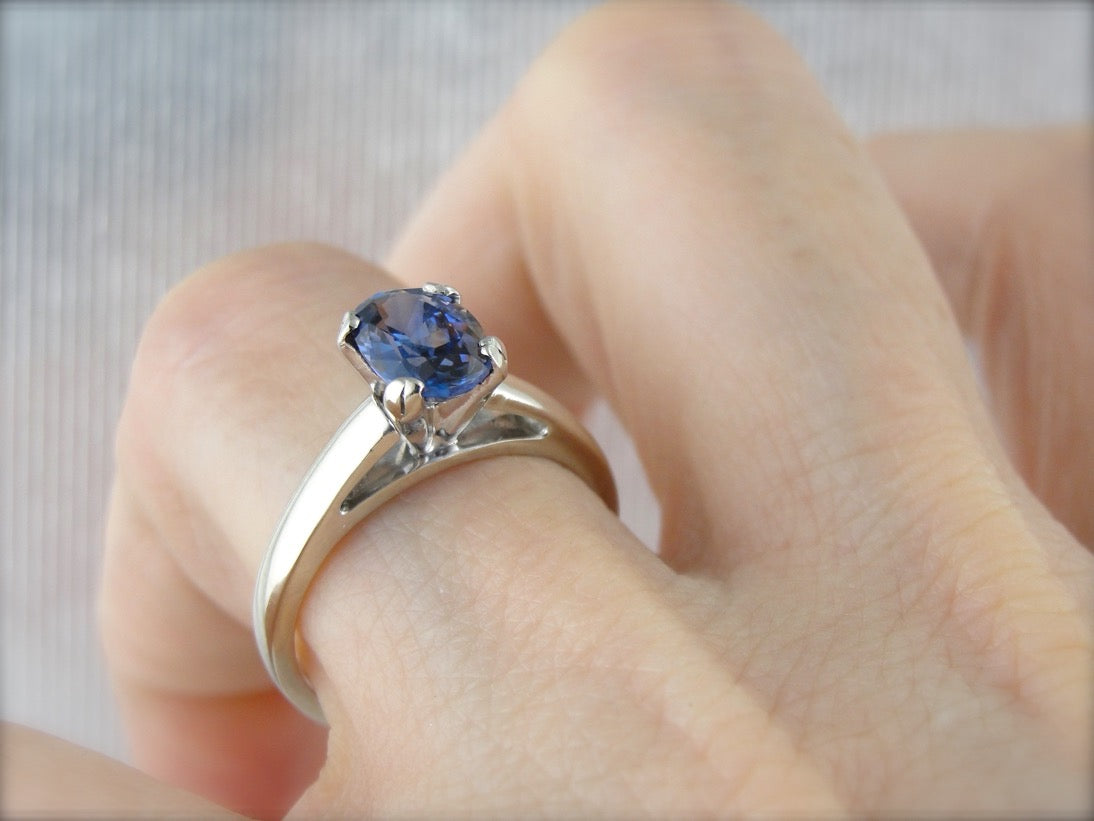 Large Sapphire Solitaire Engagement Ring in White Gold, Timeless Elegance