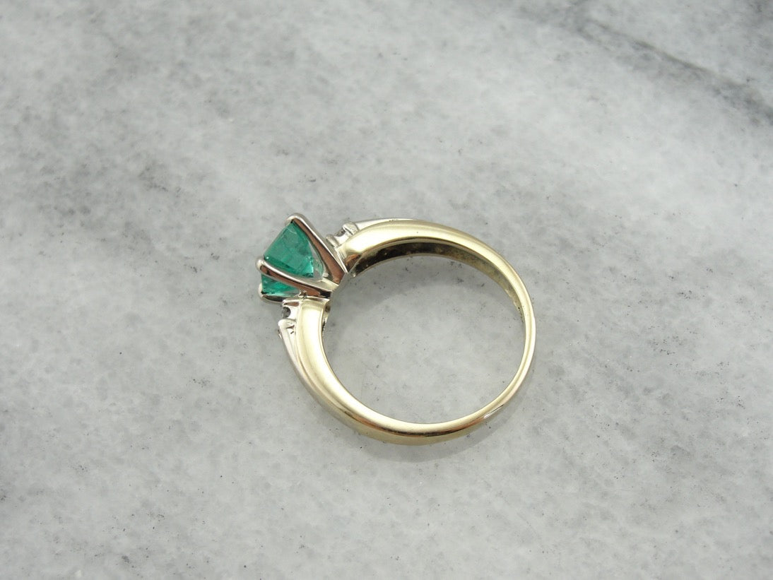 Modern Emerald Engagement Ring with Accents Diamonds in Yellow Gold
