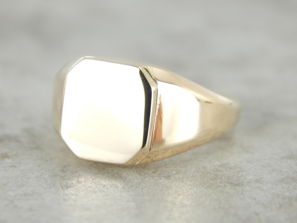 Polished Yellow Gold Signet Ring