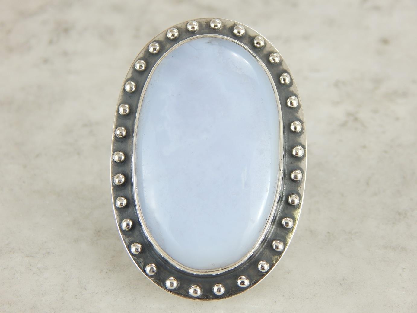 Fabulous Knuckle Duster Agate Cocktail Ring