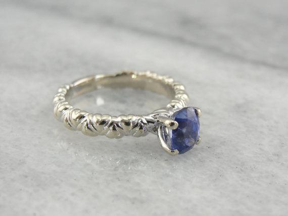 Pale Purple Ceylon Sapphire Geometric Solitaire Engagement Ring
