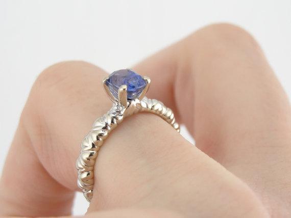 Pale Purple Ceylon Sapphire Geometric Solitaire Engagement Ring