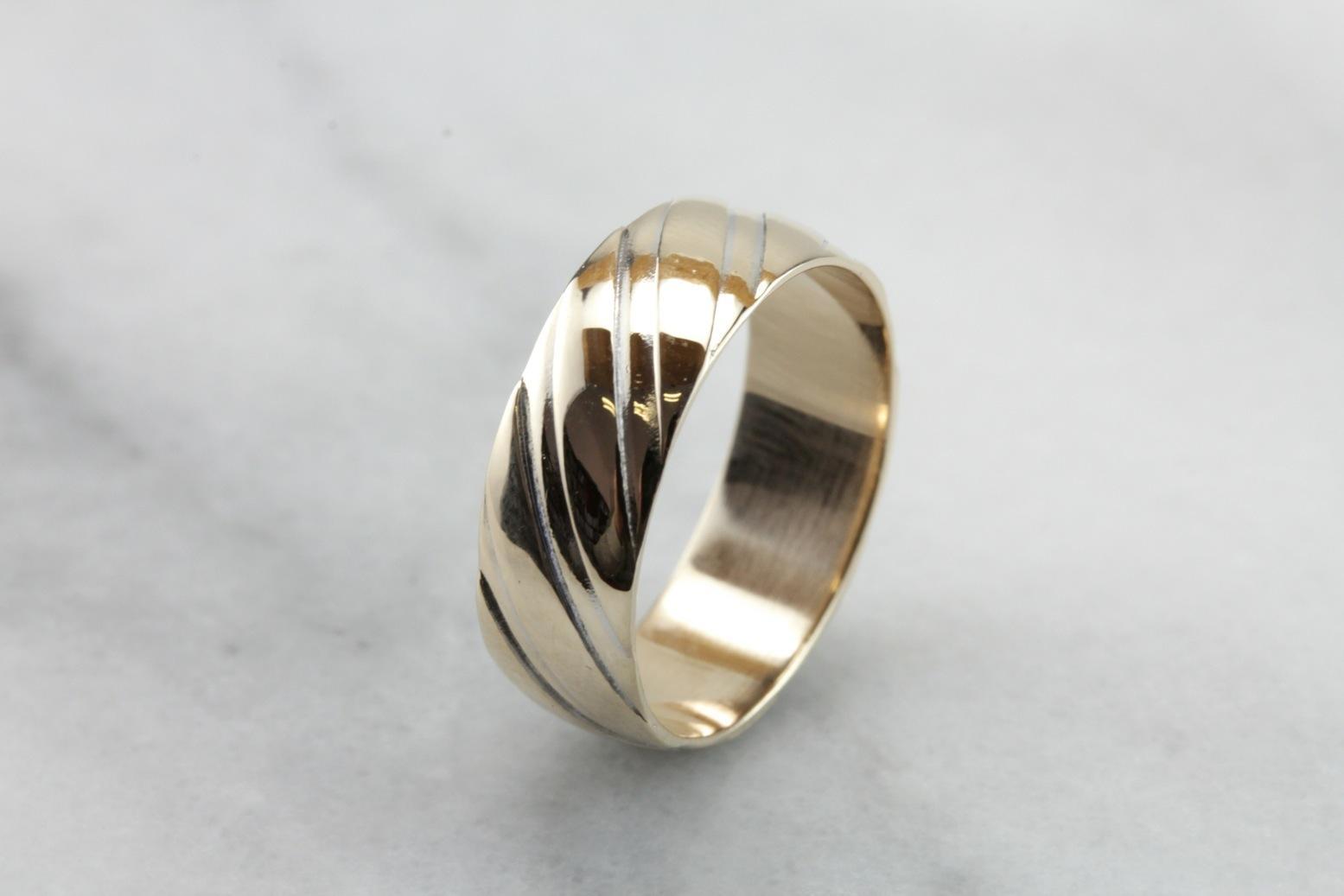 Wide Lined Pattern Wedding Band