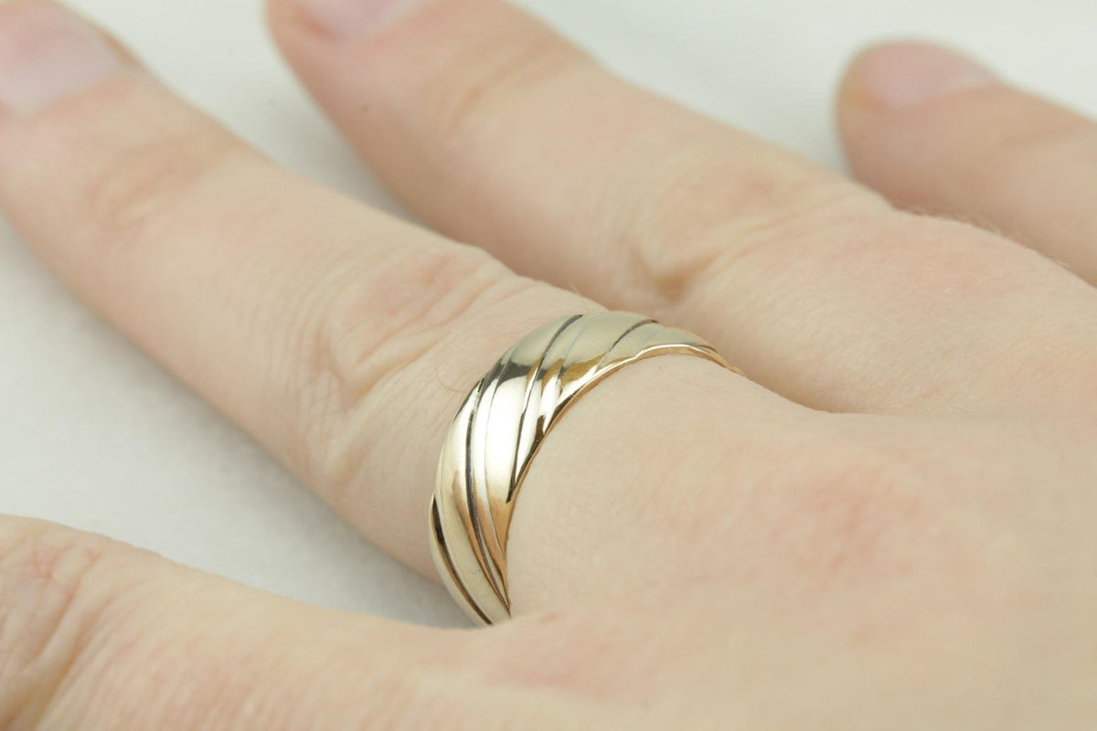 Wide Lined Pattern Wedding Band