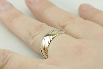 Wide Lined Pattern Wedding Band