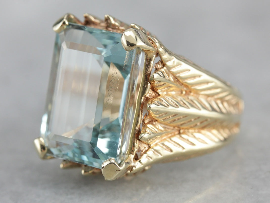 Collectors Quality Aquamarine Ring in Substantial Gold Mounting