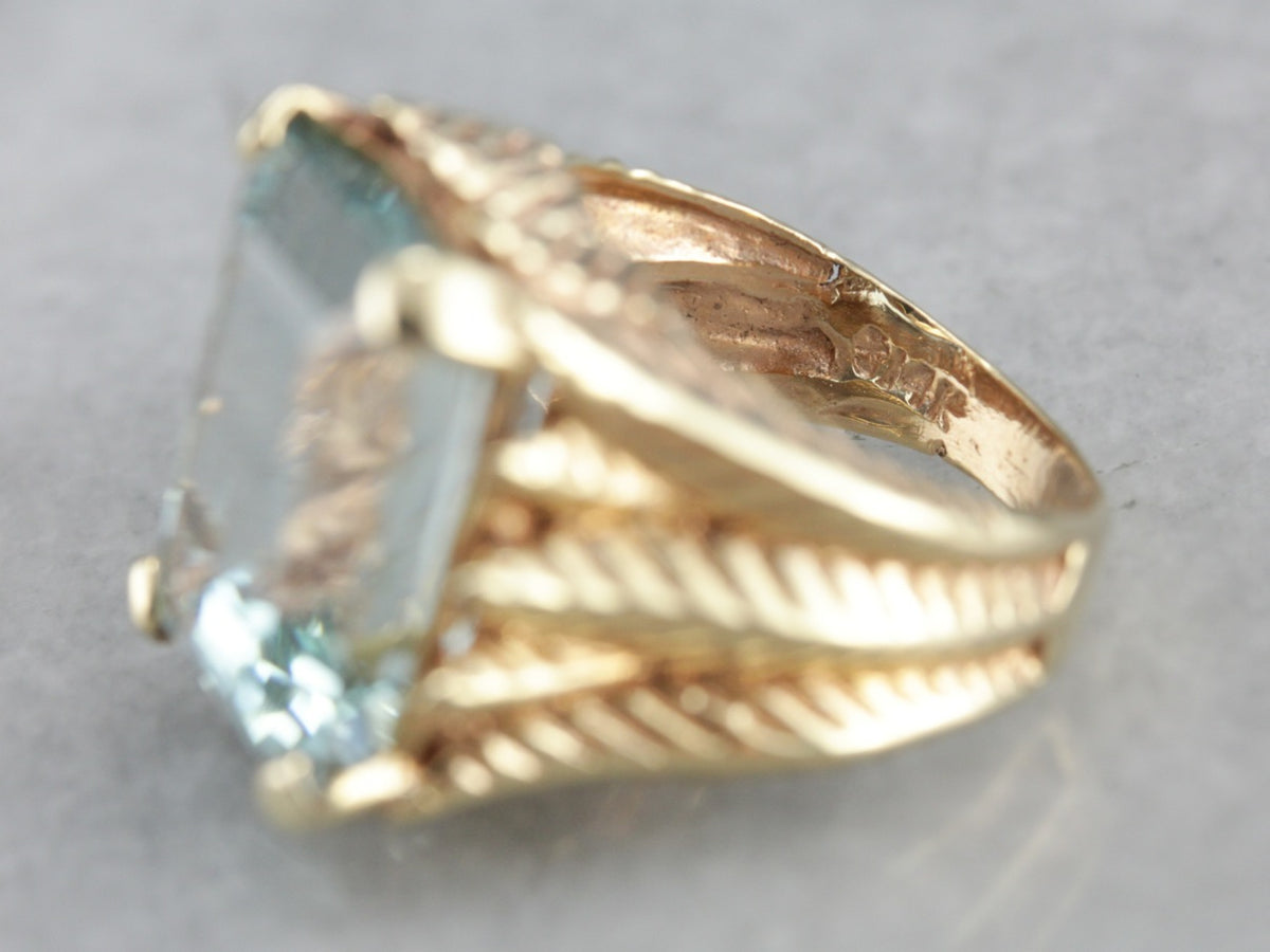 Collectors Quality Aquamarine Ring in Substantial Gold Mounting