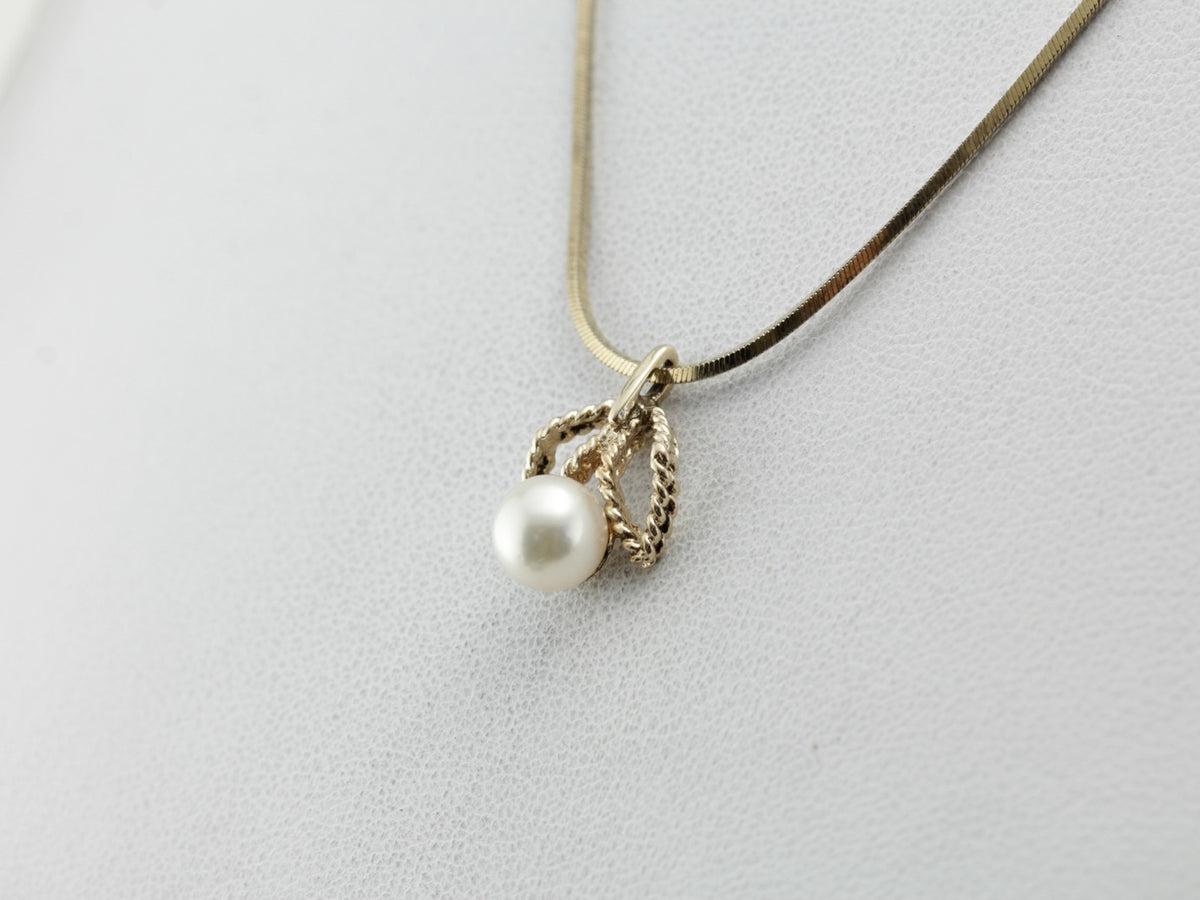 White Pearl Layering Pendant in Yellow Gold, Sweet Flower Pendant