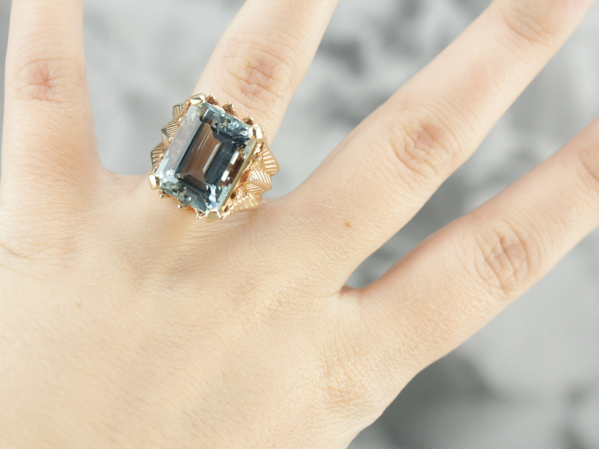 Collectors Quality Aquamarine Ring in Substantial Gold Mounting