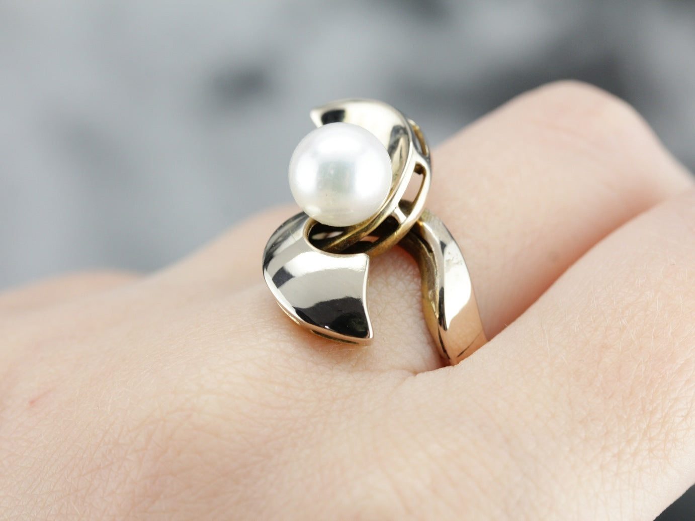 Vintage Fine Pearl Gold Statement Ring