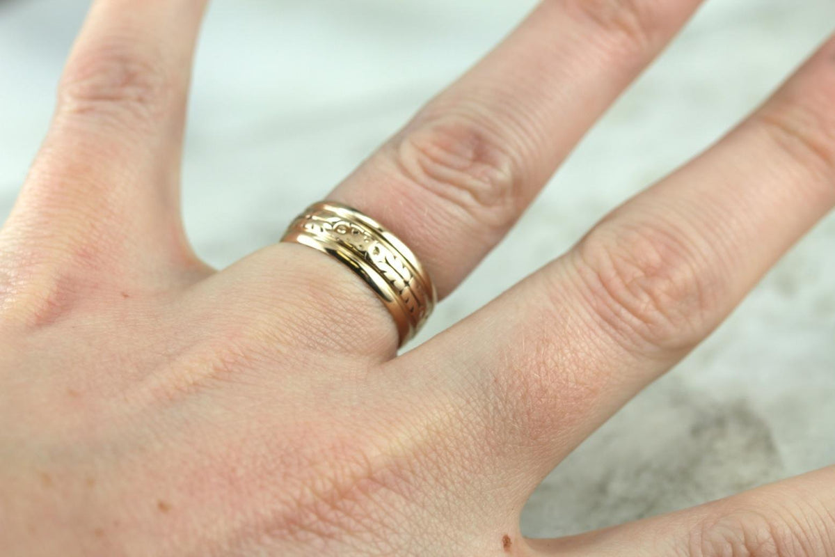 Never Forget Me: Engraved Yellow Gold Wedding Band
