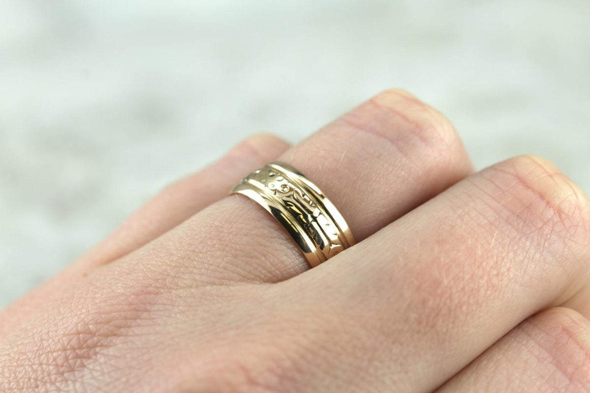 Never Forget Me: Engraved Yellow Gold Wedding Band