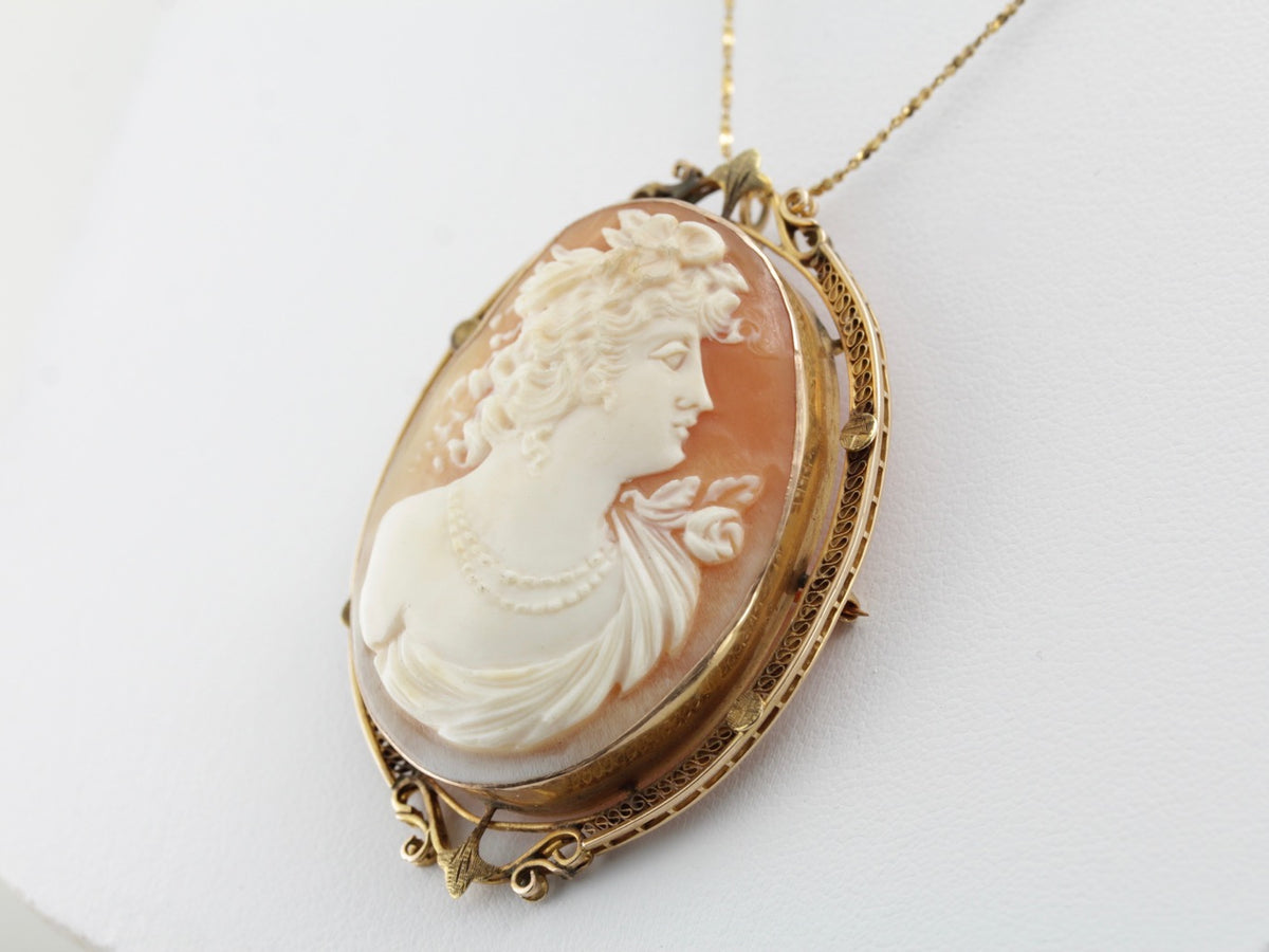 Broche colgante de filigrana de oro con camafeo de la época Art Nouveau