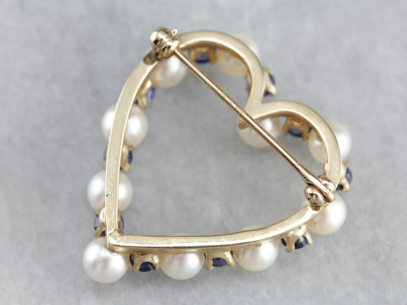 Pearl Sapphire Gold Heart Brooch
