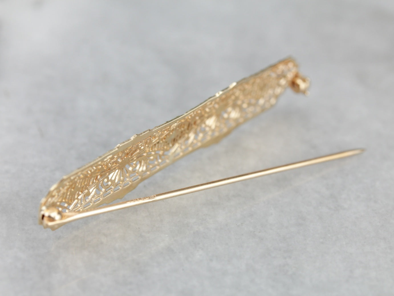 Art Deco Diamond Filigree Gold Bar Pin