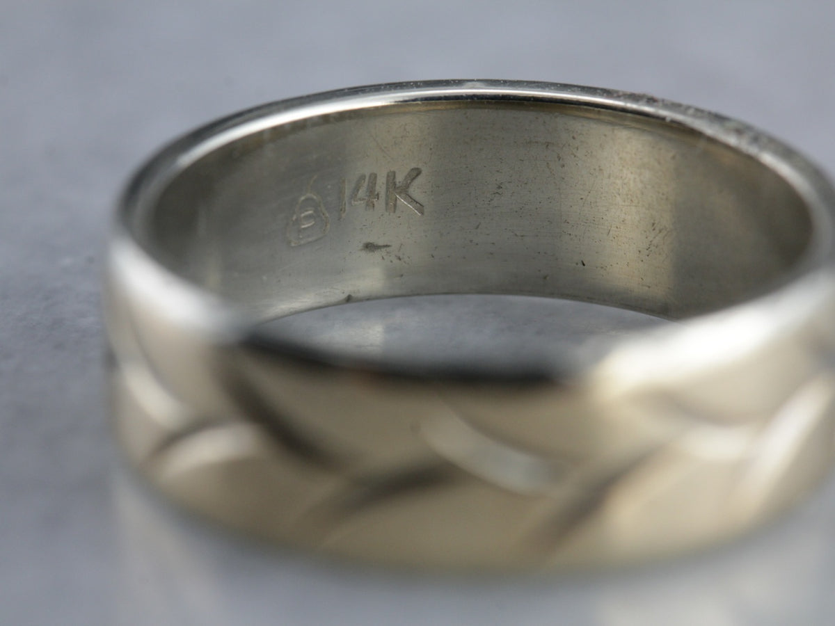 Vintage Braid Patterned Gold Wedding Band