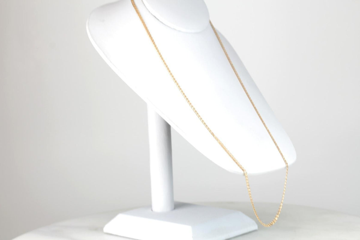 Cadena de eslabones ovalados de oro rosado, plana