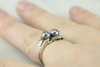 Evening Ocean: Vintage Double Gray Pearl Cocktail Ring