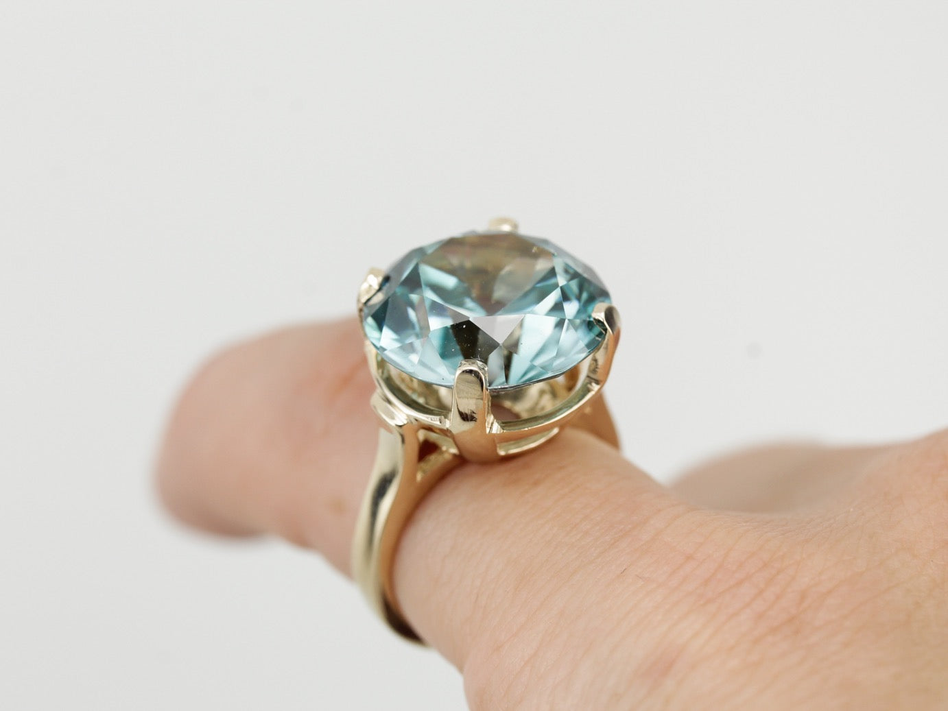 Exceptional Blue Zircon Statement Ring, Museum Quality Gemstone