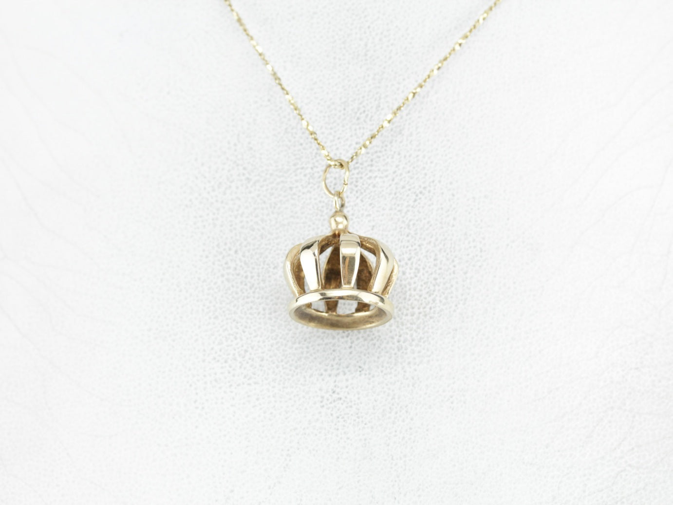 Vintage Gold Crown Charm
